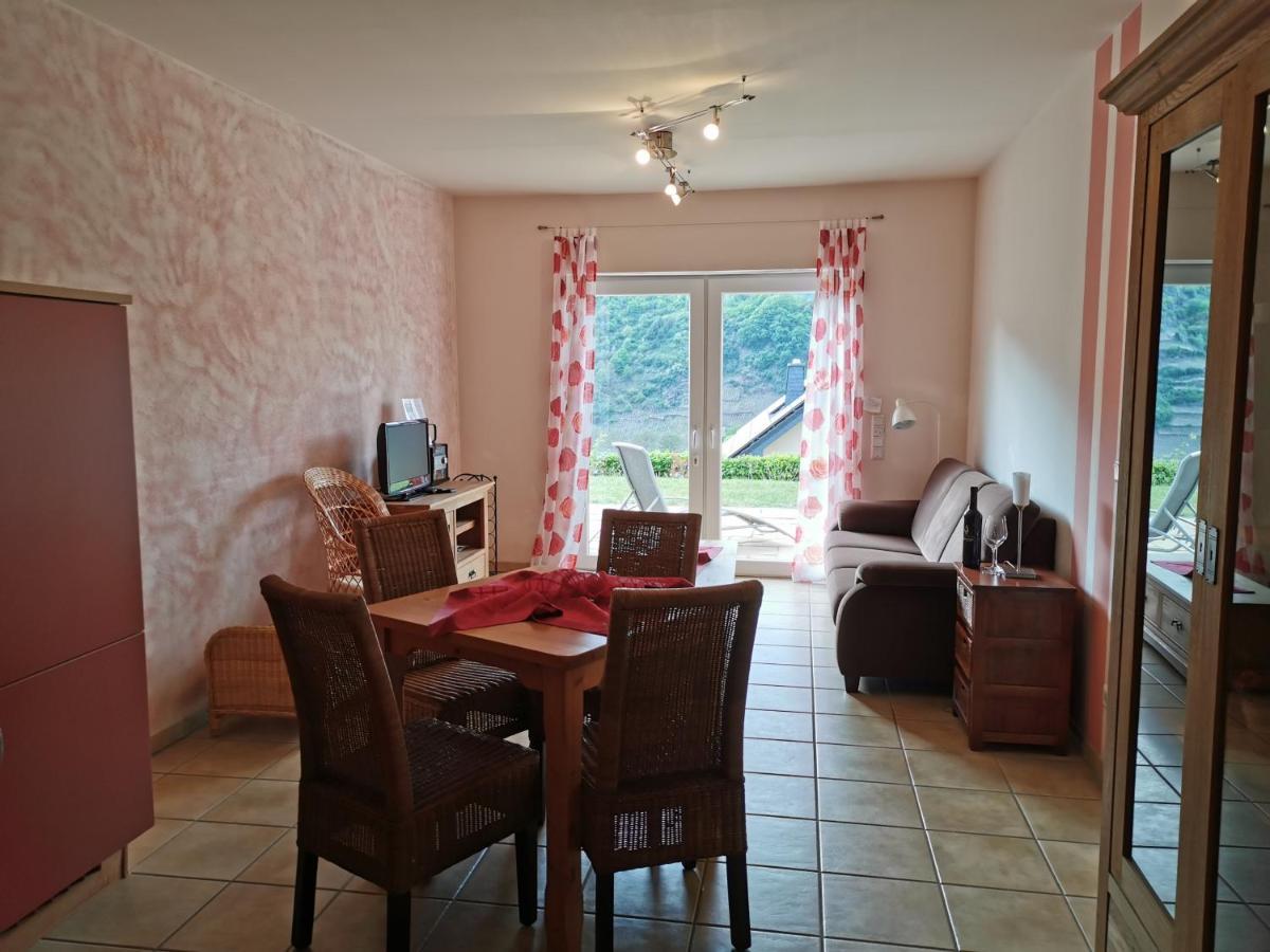 Apartamento Weingut Amlinger&Sohn Neef Exterior foto