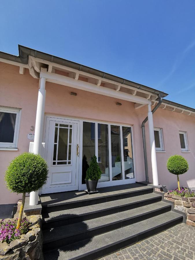 Apartamento Weingut Amlinger&Sohn Neef Exterior foto